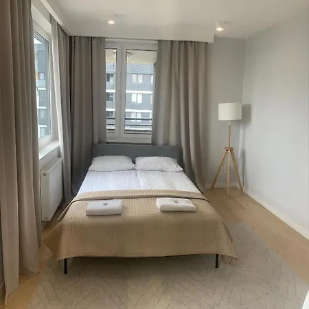 Appartement Elegant Gwiazdzista With Free Garage By Renters