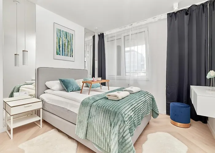 דירה Exclusive Gwiazdzista With Free Garage By Renters ורוצלב