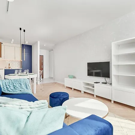 Elegant Gwiazdzista With Free Garage By Renters Wrocław
