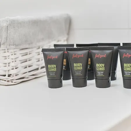 Exclusive Gwiazdzista With Free Garage By Renters Apartment Wroclaw