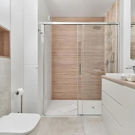 Apartmán Exclusive Gwiazdzista With Free Garage By Renters Vratislav