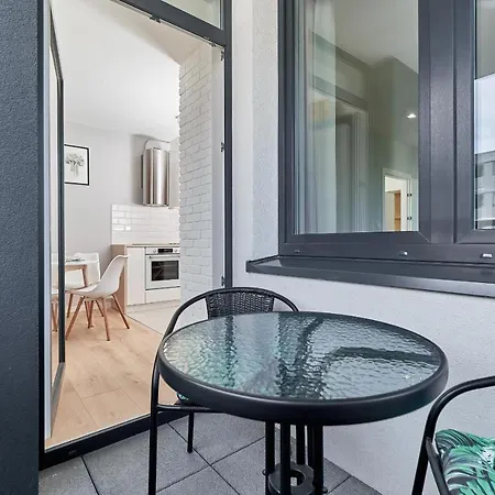 Exclusive Gwiazdzista With Free Garage By Renters Apartmán