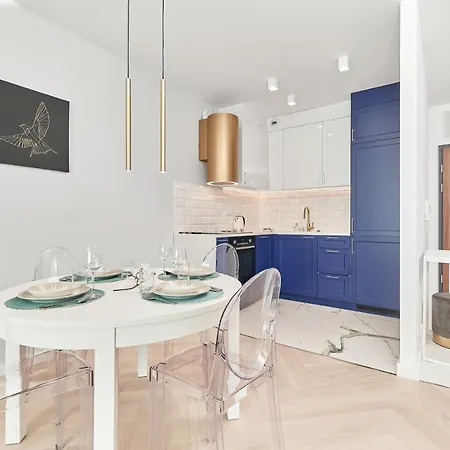 Exclusive Gwiazdzista By Renters