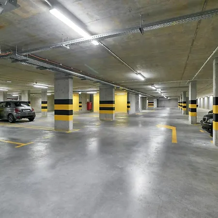 아파트 Exclusive Gwiazdzista With Free Garage By Renters