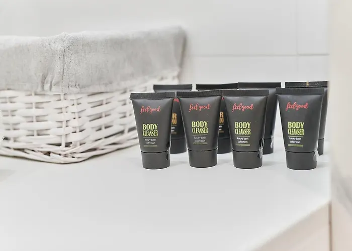 Exclusive Gwiazdzista With Free Garage By Renters Apartment Wroclaw