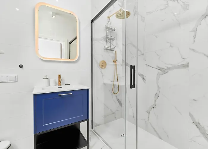 Exclusive Gwiazdzista With Free Garage By Renters Apartment Wroclaw